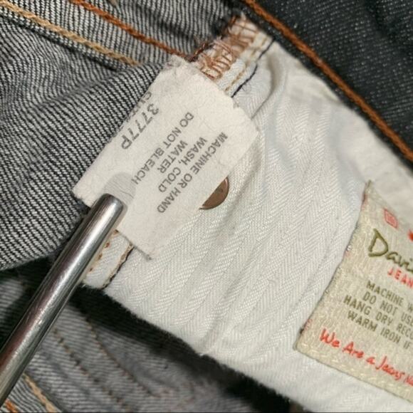 David Kahn Nikki 30" inseam Black Wash Bootcut Jeans Size 28 - Picture 6 of 6